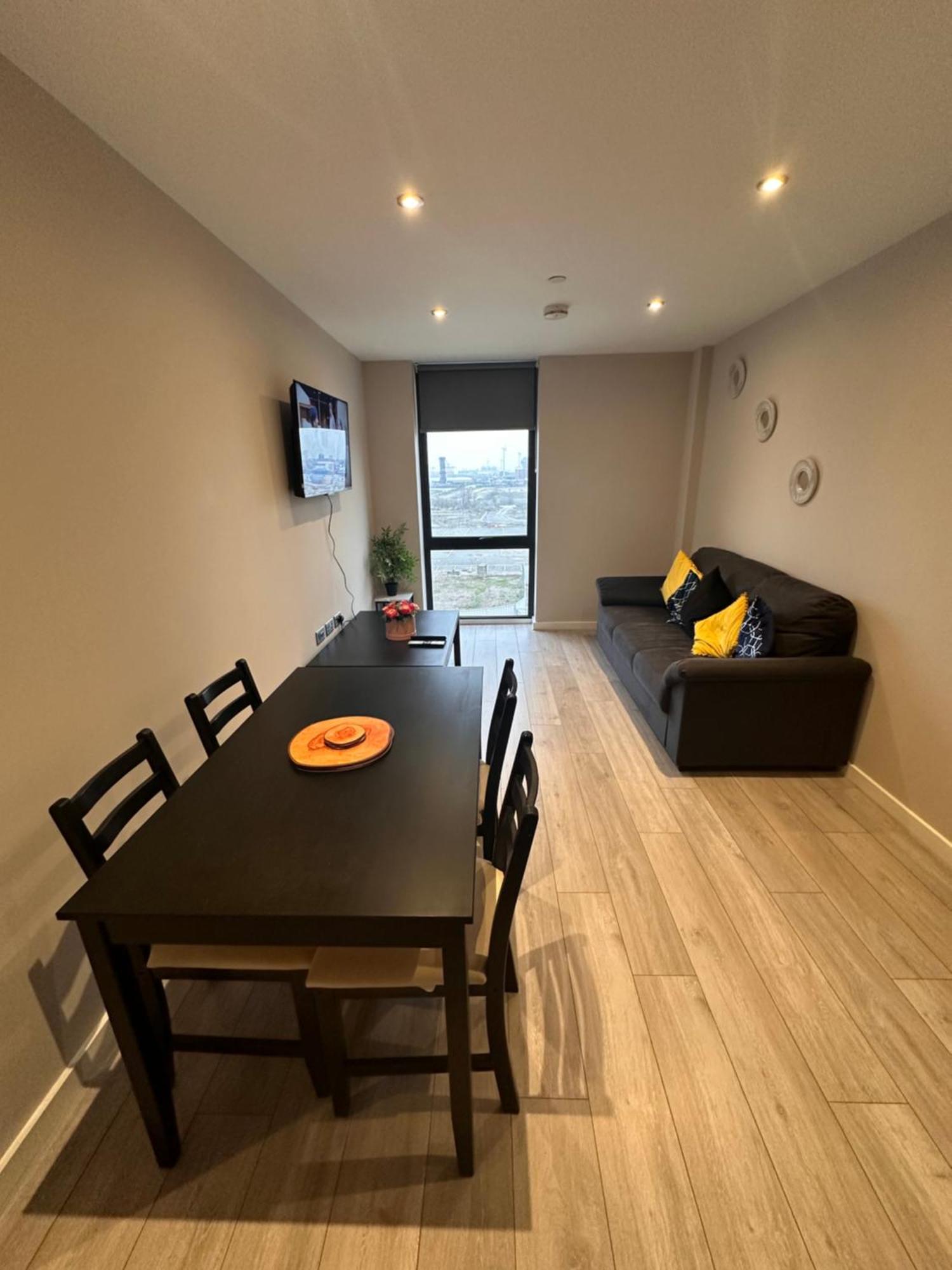 Park Central Liverpool Apartment 외부 사진